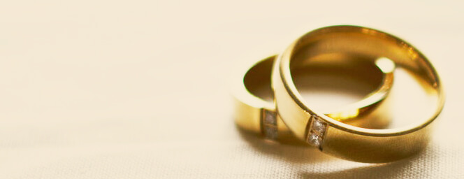 Oro. Joyas de oro, alianzas