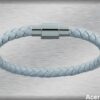 Pulsera acero y piel blanca